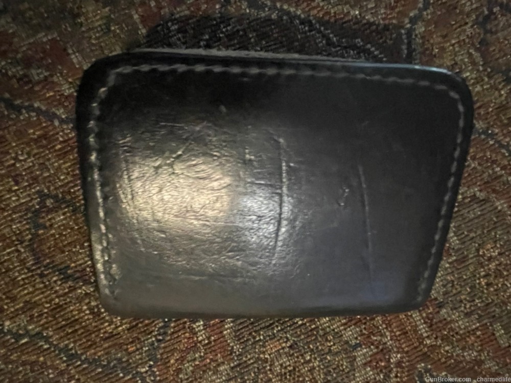 Leather Badge Wallet.-img-3