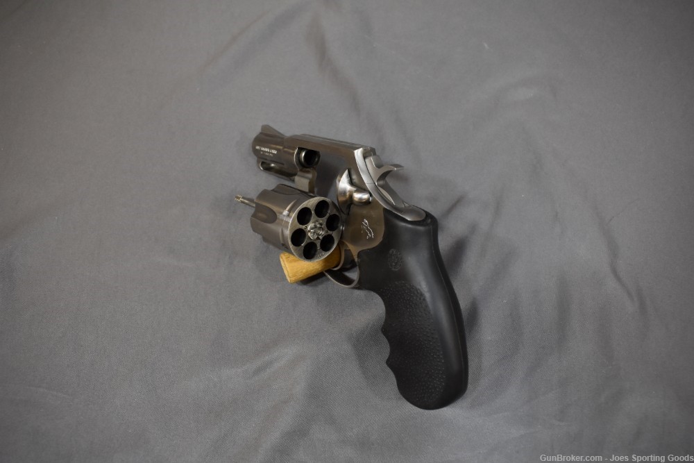 Colt Magnum Carry - .357 Magnum Double-Action Revolver w/ Holster-img-11
