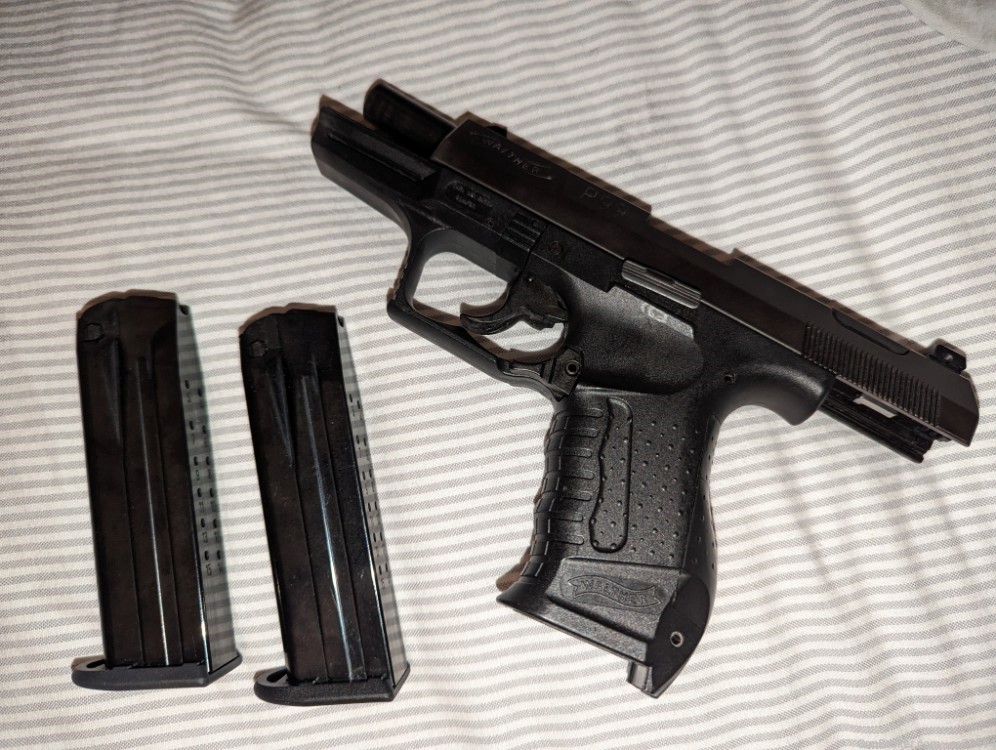 Used Walther P99 1st Gen (Hard to find)-img-4