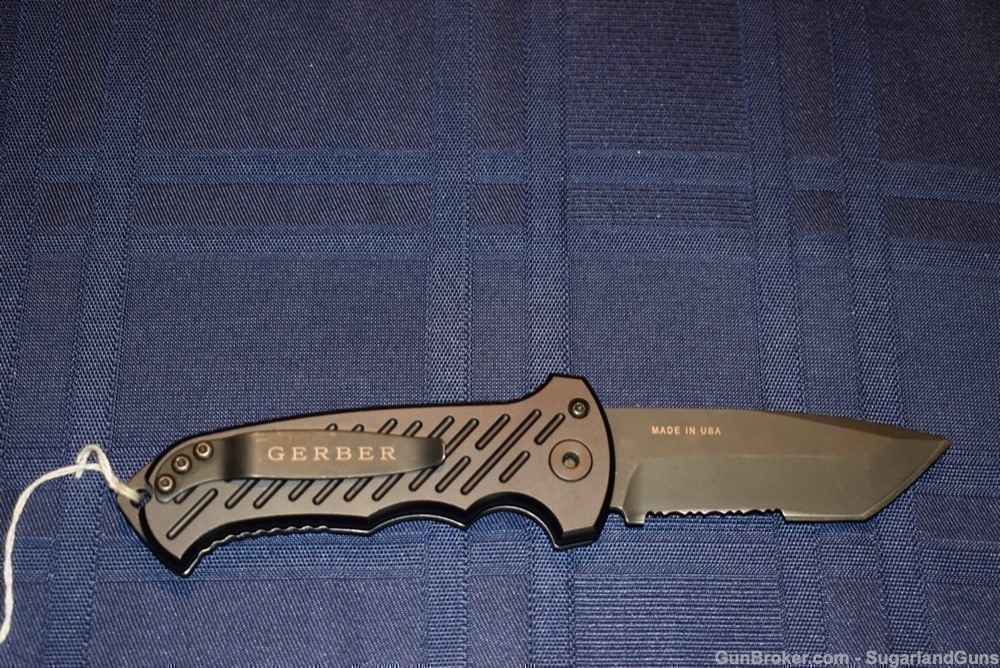 NEW Gerber Combat Automatic Knife-img-4