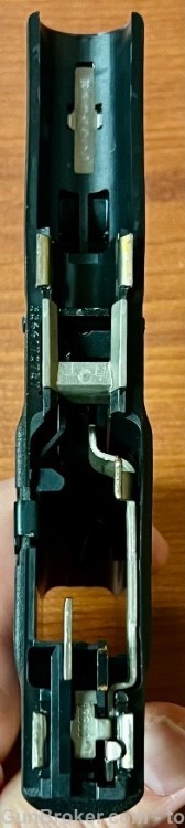 GLOCK 43 9mm Semi Auto Pistol 3.39" Barrel 6 Rounds Slimline Black-img-13