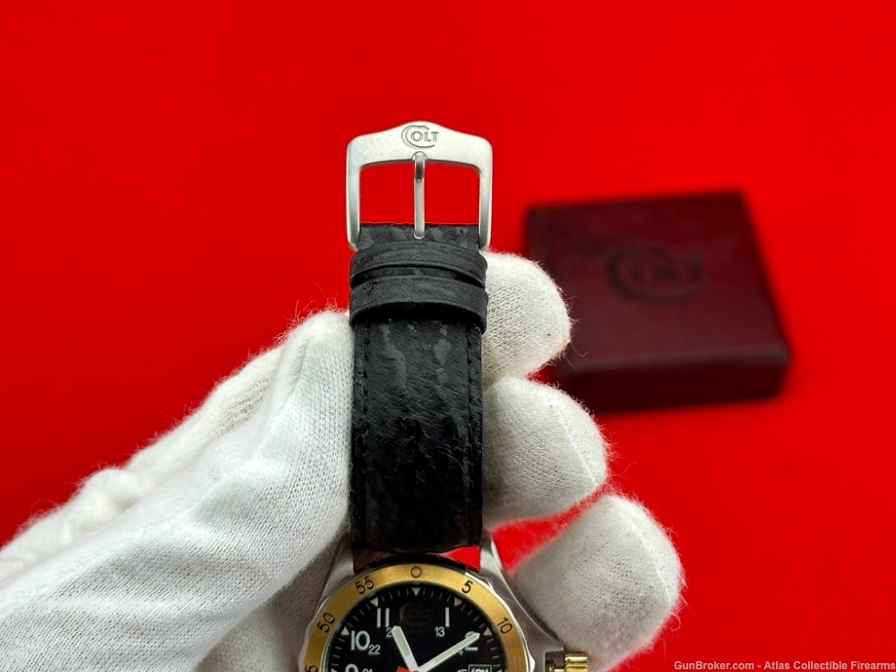 Vintage Colt "Outback" Swiss Made Wrist Watch - Genuine Sharkskin Band-img-3