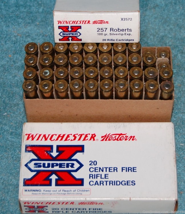 1+ Box of Vintage Winchester 257 Roberts w/ 100 gr Silvertip Exp 17 Rounds-img-0