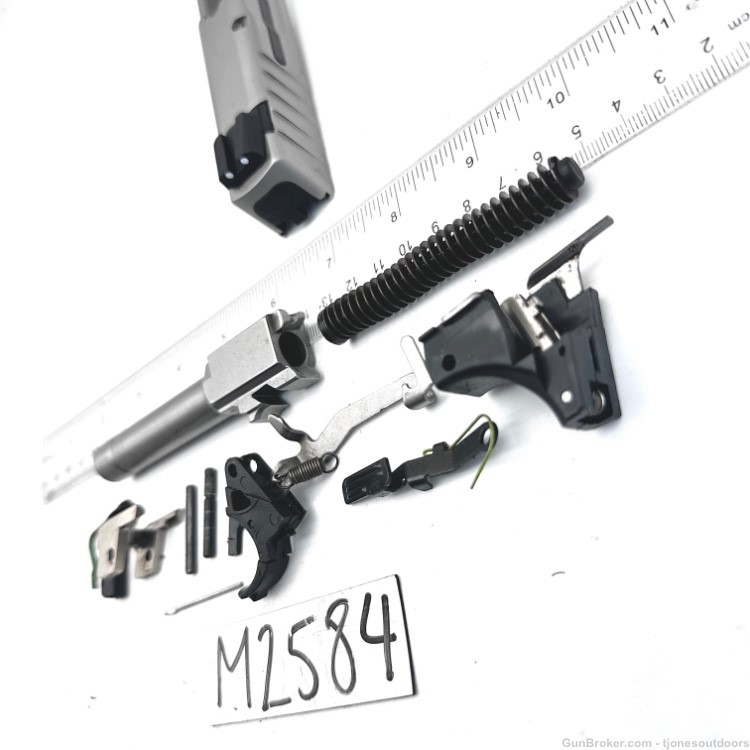 Smith & Wesson SD9VE Slide Barrel & Repair Parts -img-6