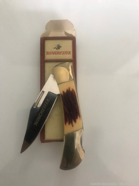 COLLEC TION  WINCHESTER  KNIFES  Total  19-img-2