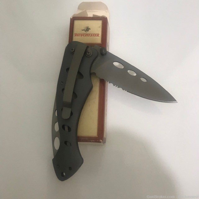 COLLEC TION  WINCHESTER  KNIFES  Total  19-img-3