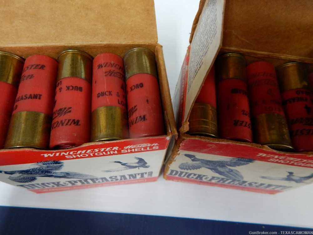 3 boxes vintage Winchester12 gauge shotgun shells-img-12