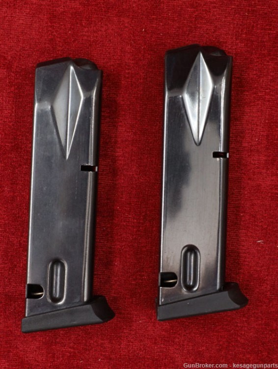 Vektor SP2 40 S&W Extremely Rare and Nice 2 Mags-img-14