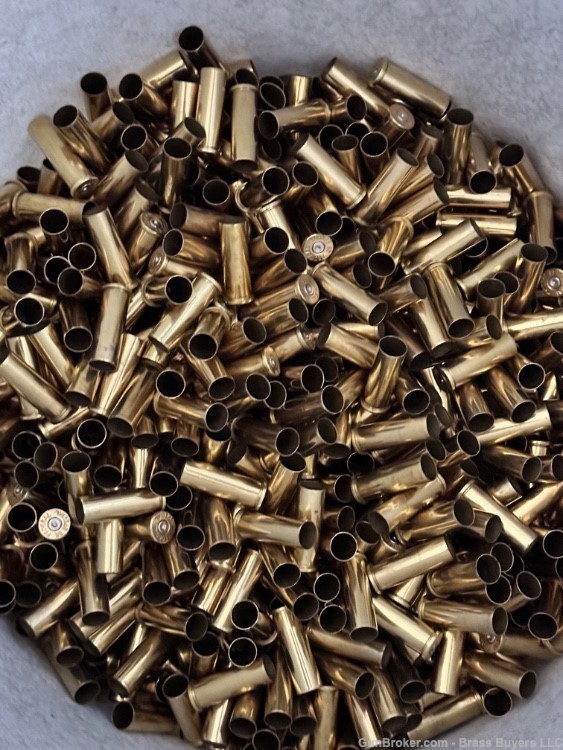 500 PIECES - 38 SPECIAL BRASS CASES ONCE FIRED BRASS WASHED & POLISHED-img-0
