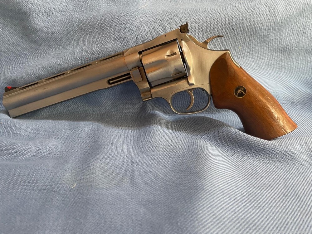 Dan Wesson Model 744 44 Mag Pistol Pack  (Pac)-img-2