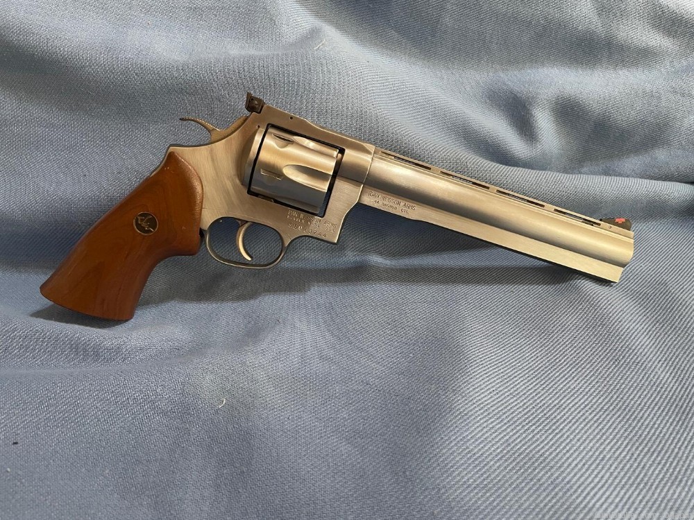 Dan Wesson Model 744 44 Mag Pistol Pack  (Pac)-img-1