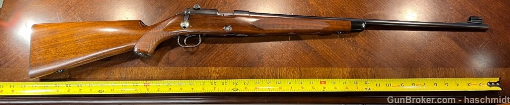* Penny Auction * Winchester 52 .22 LR in Excellent shape Original Rare! -img-0