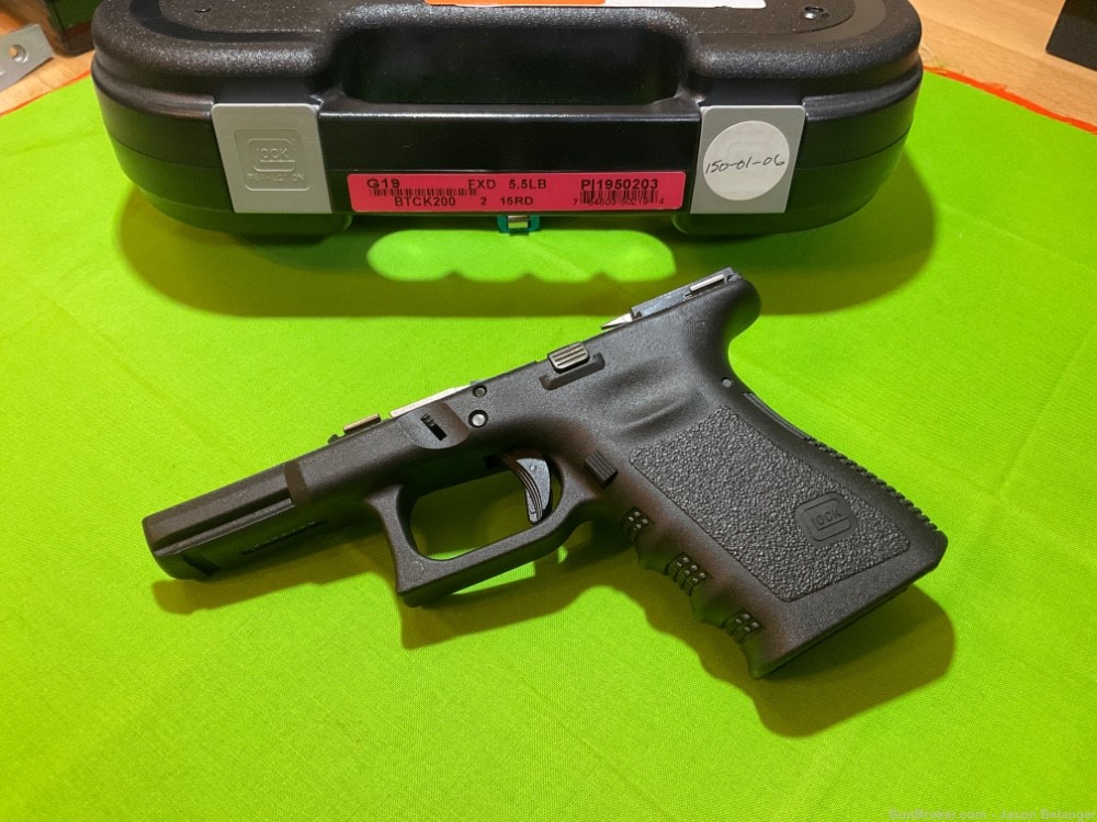 New Glock 19 Gen 3 Complete Frame with Free Holster-img-3
