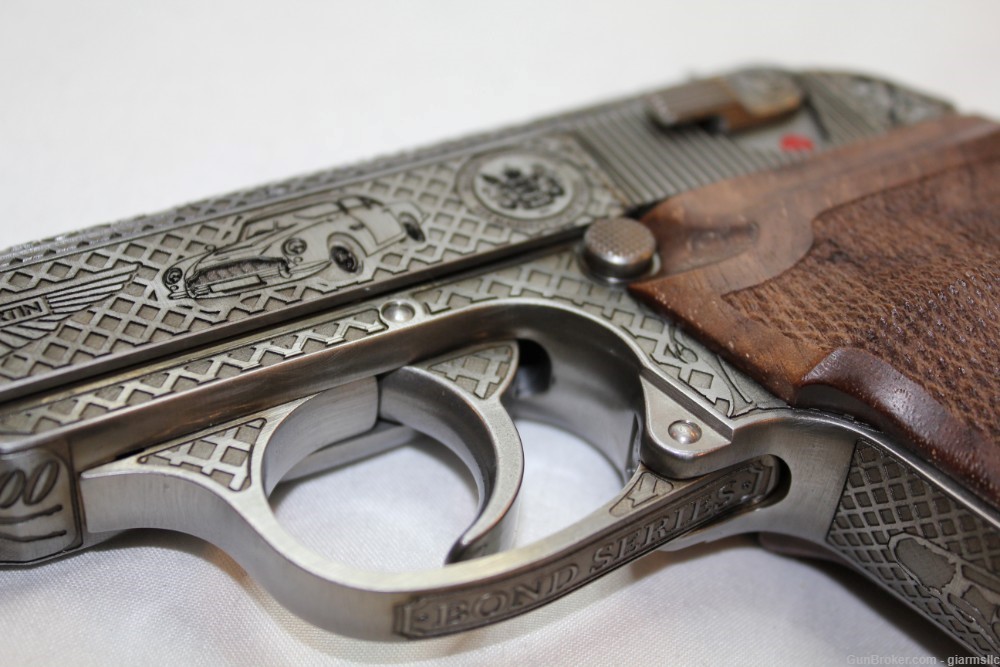 *FULLY ENGRAVED* Walther PPK/S unique custom engraving 007 Bond Edition-img-4
