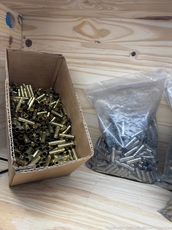 4,000 PCS -300 BLACKOUT- FACTORY PRIMED SIG SAUER BRASS, READY FOR LOADING!-img-1