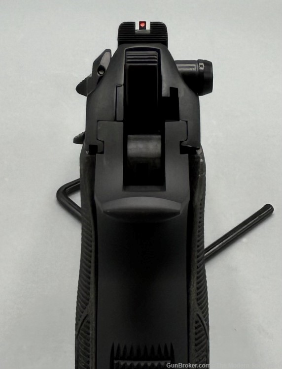 Beretta 92X GR 9mm Luger 4.7" DA/SA Black 17+1 Decocker Full Size 92 X 9x19-img-5
