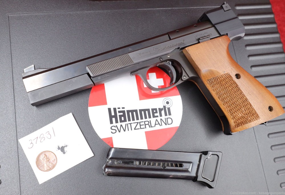  Hammerli International w 2 mags case and more-img-0