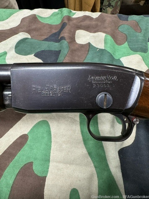 Remington 121 Fieldmaster pump action. 22LR. Late 50s. Very NIce-img-2