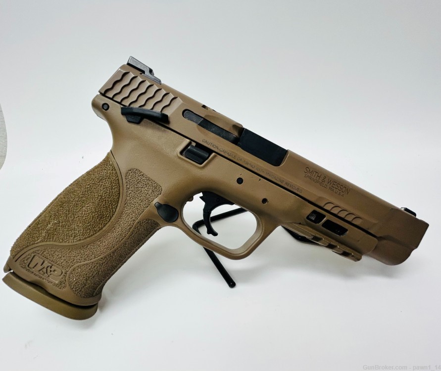 Smith & Wesson M&P 40 M2.0-img-2