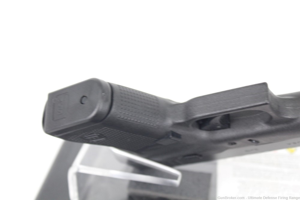 Excellent Glock Model 43 Pistol 9mm FXD Sights (2) Magazines UI4350201 -img-12