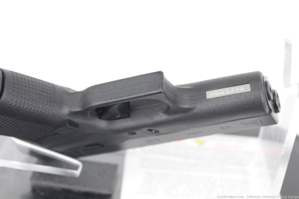 Excellent Glock Model 43 Pistol 9mm FXD Sights (2) Magazines UI4350201 -img-14
