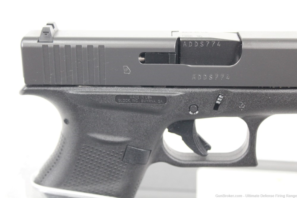 Excellent Glock Model 43 Pistol 9mm FXD Sights (2) Magazines UI4350201 -img-3