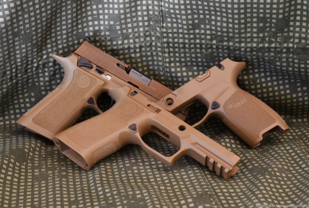 Sig Sauer P320 9mm FDE Pistol + Extras-img-10