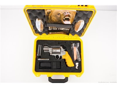RARE limited Smith & Wesson 460 ES Bear Survival  Kit 