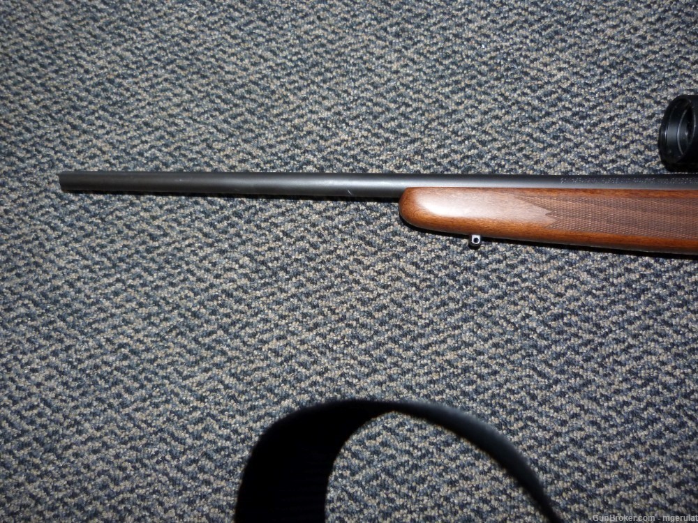 Savage Model 10 Rifle 308 Winchester w Nikon 3-9x40 Scope - As New! 110-img-10