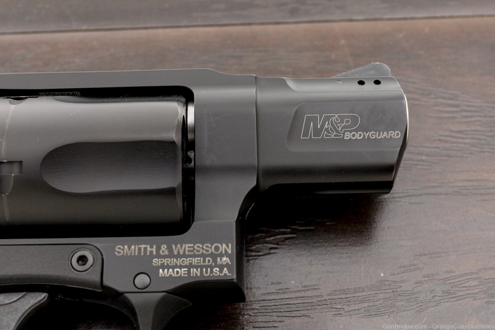 Smith & Wesson M&P Bodyguard 38 Revolver w/CT Laser .38 Spl. 1.9” 12056 PPT-img-7