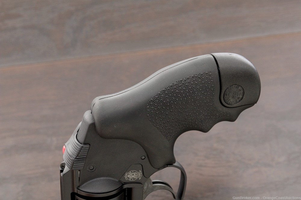 Smith & Wesson M&P Bodyguard 38 Revolver w/CT Laser .38 Spl. 1.9” 12056 PPT-img-12