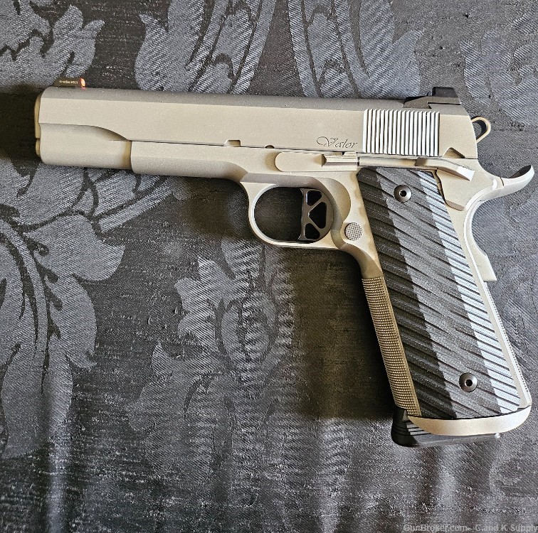Dan Wesson Valor Stainless 45acp 5" 01824 SOLD BY CZ CUSTOM AS VALOR 2020-img-2