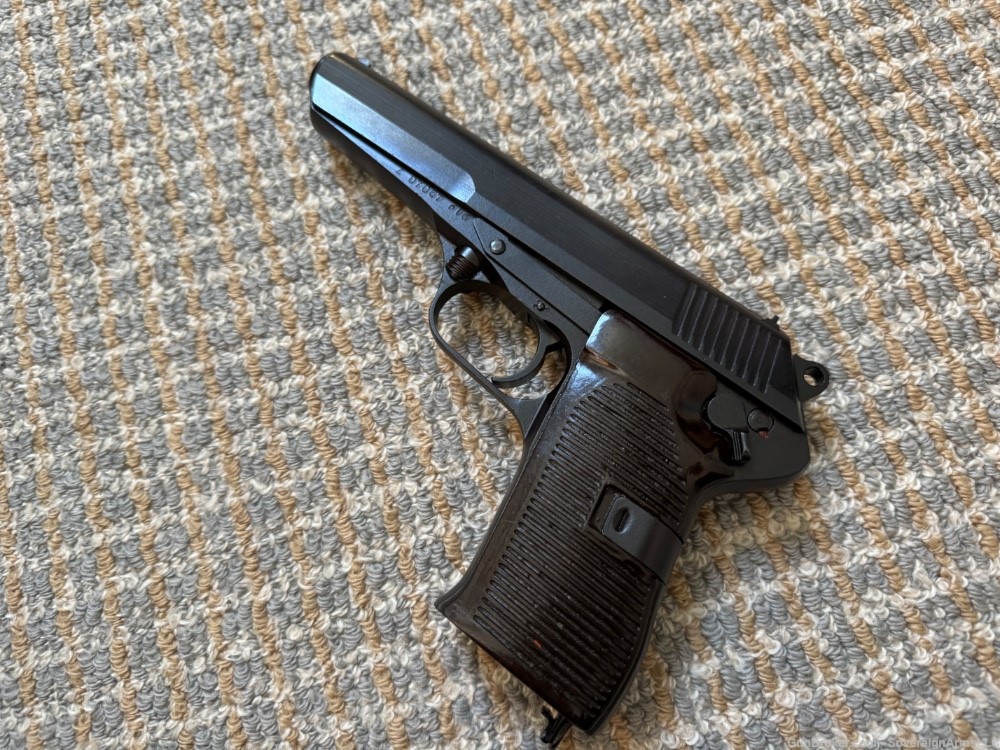 Surplus Czech CZ52 Semi Auto Pistol 7.62x25 Tokarev -img-4