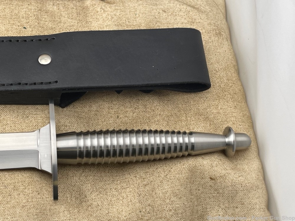 M. C. [Charles] Robinson Jr Model 17 BC Dagger Don Baker Sheath-img-5