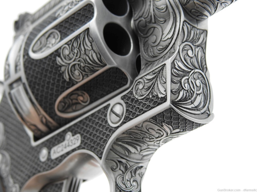 Extremely Rare Collectible Stunning Custom Engraved Colt Anaconda 8" 44 MAG-img-27