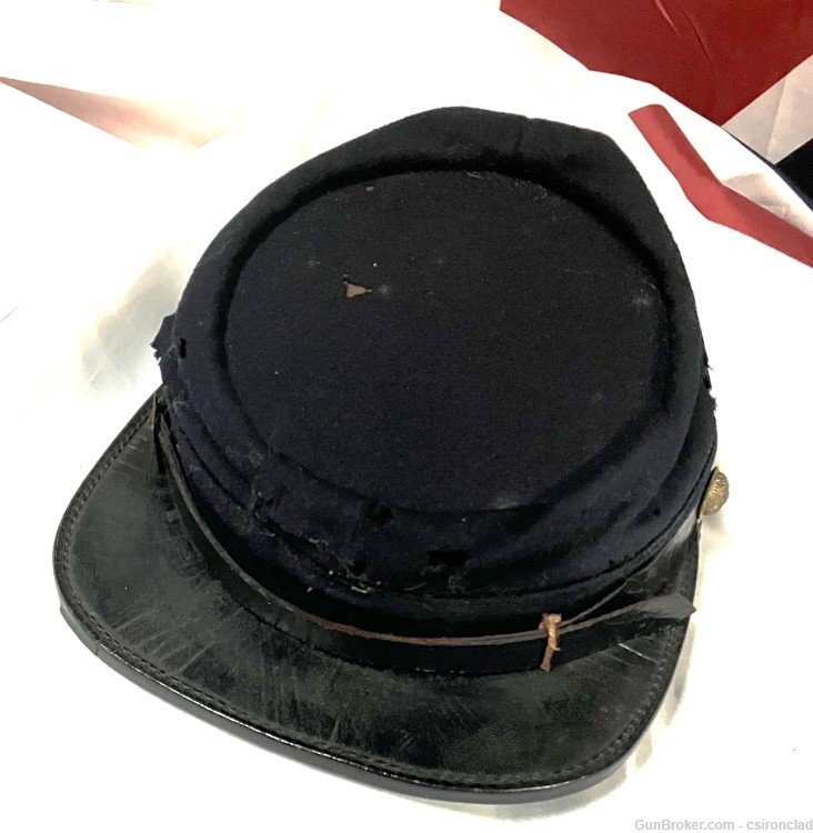 U.S. Army Kepi, Indian War period, original with chin strap and buttons-img-1