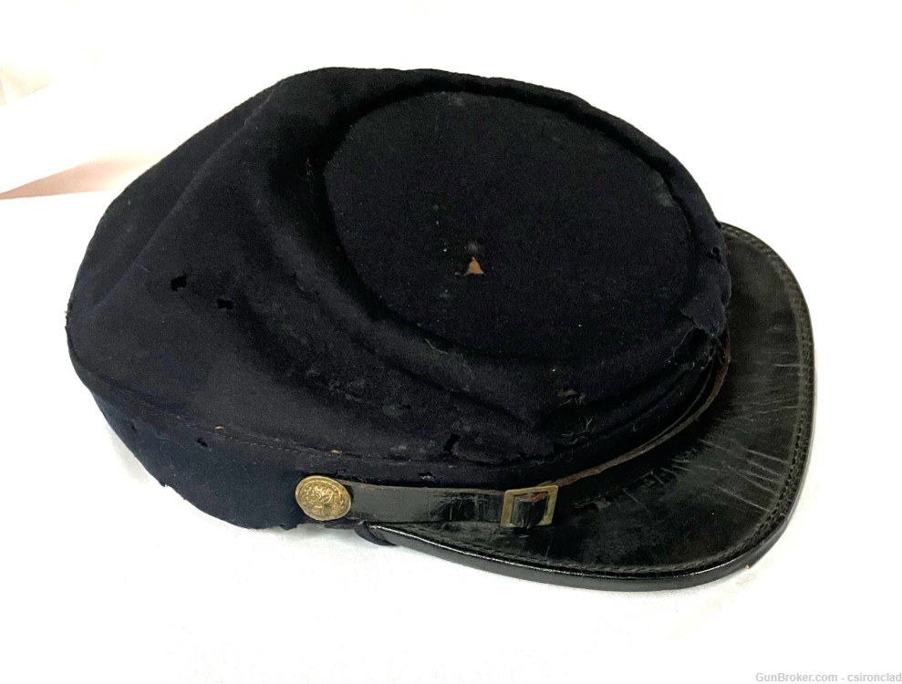 U.S. Army Kepi, Indian War period, original with chin strap and buttons-img-0
