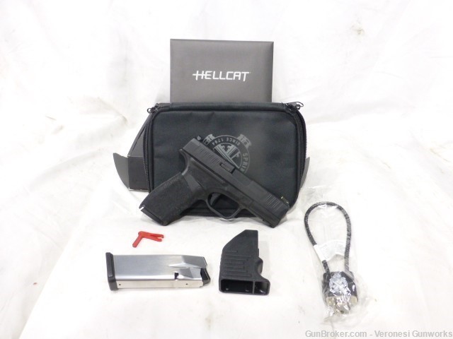 Springfield Hellcat Pro 9mm (2) 15 rd Optic Ready EXCELLENT-img-0