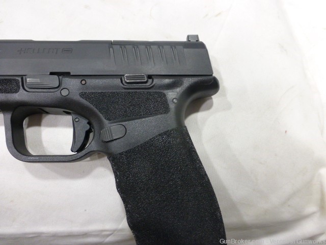Springfield Hellcat Pro 9mm (2) 15 rd Optic Ready EXCELLENT-img-5