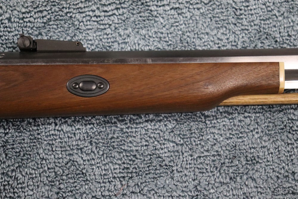 Thompson Center 50 Cal. Black Powder Flint Lock Rifle (SN#K6664)-img-3