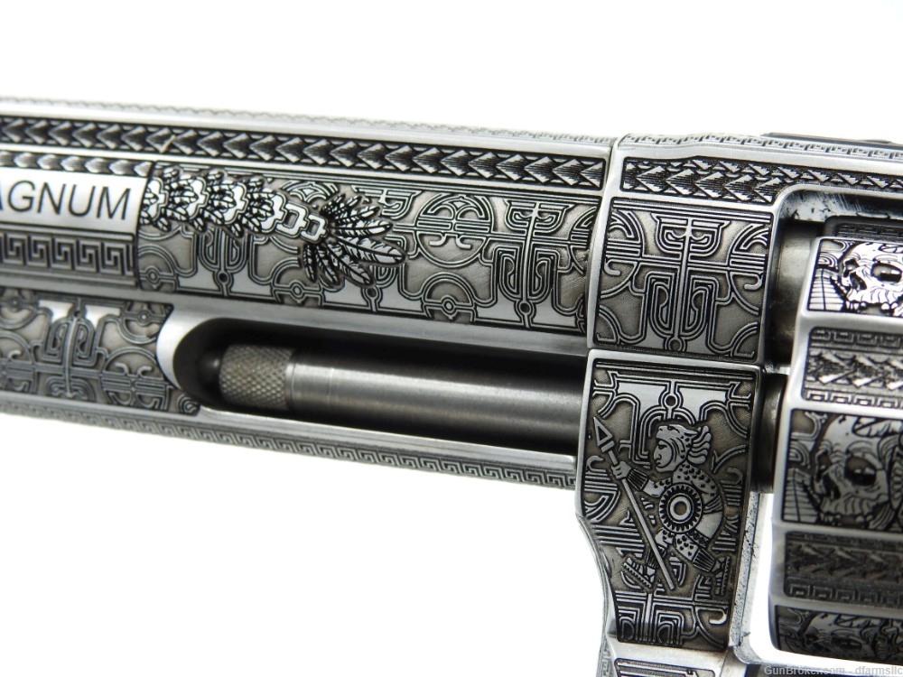 Rare Unique Aztec Custom Engraved S&W Smith & Wesson 686 Plus 6" 357 MAG-img-31