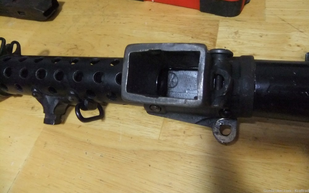Lanchester MKI WWII British 9mm Dummy Machine Gun MP28 STEN Display -img-8