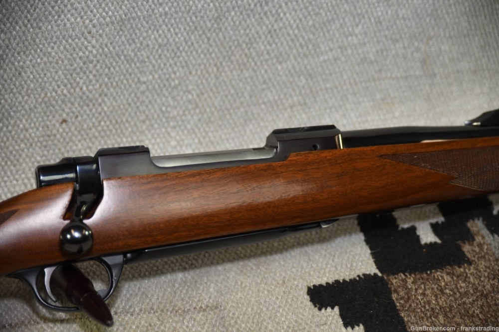 Ruger Model 77 rifle 338 Magnum Super Condition-img-11
