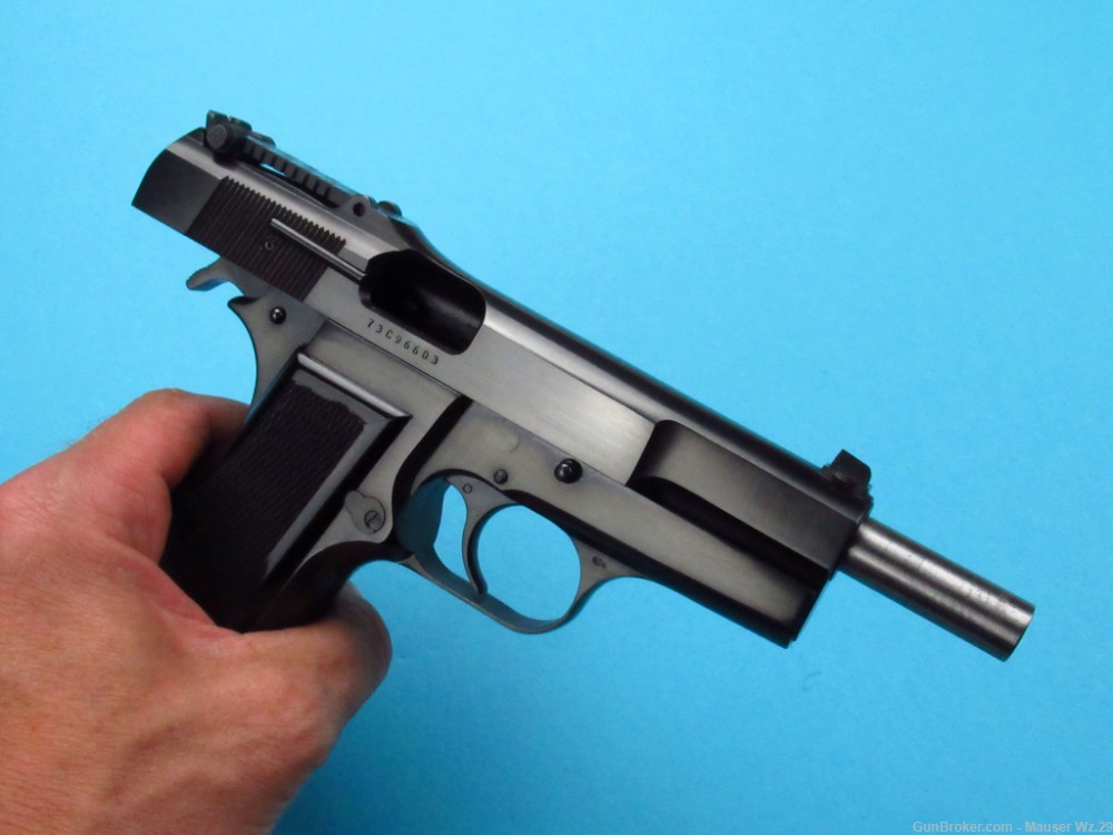 Rare 1973 Tangent slotted Browning Hi Power Belgian pistol 9mm Luger BHP-img-101