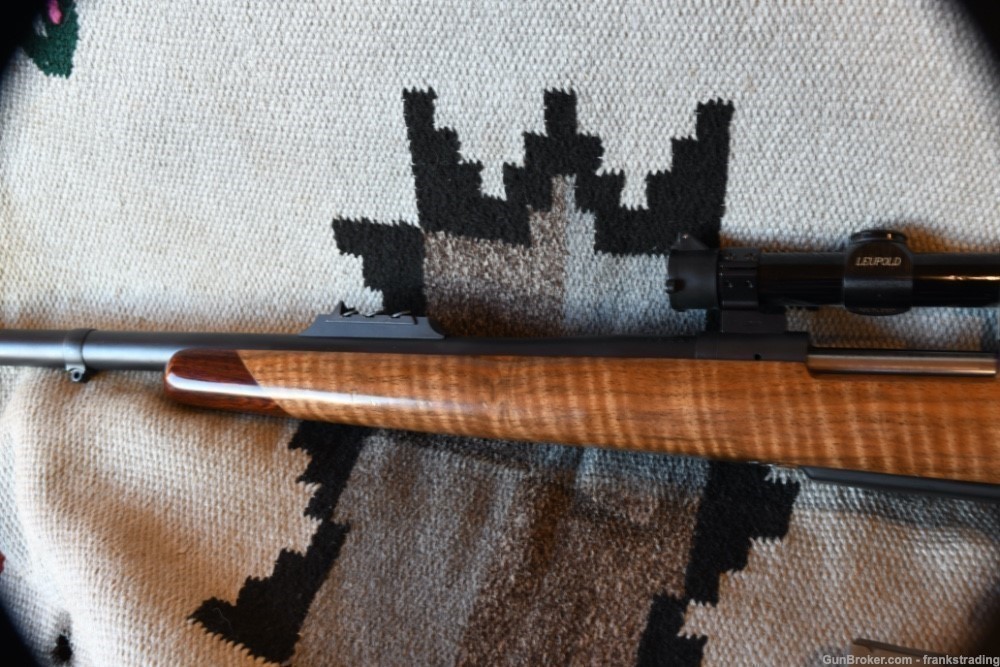 Justin Sip /Virgin Valley Custom Express rifle LH 375 H&H Super Condition-img-3