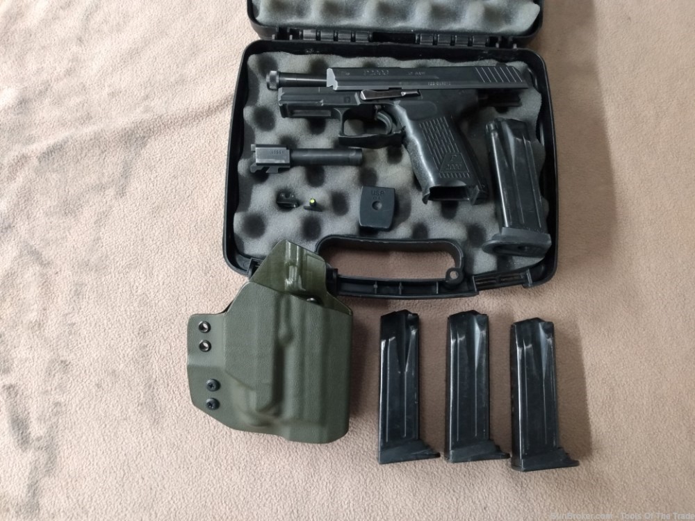HK P2000 With Threaded Barrel & Extras-img-0
