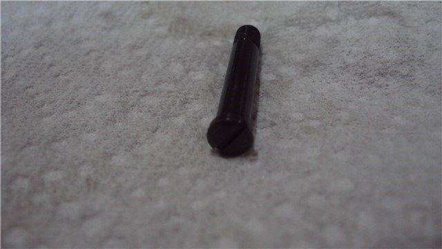 1873 Winchester 2nd and 3rd Model Side Plate Screw-img-1