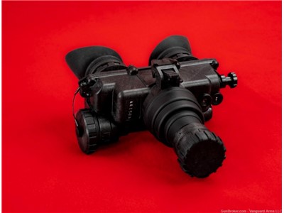 PVS 7 Night Vision Goggles With Head Mount Assembly, Bag, and more! 