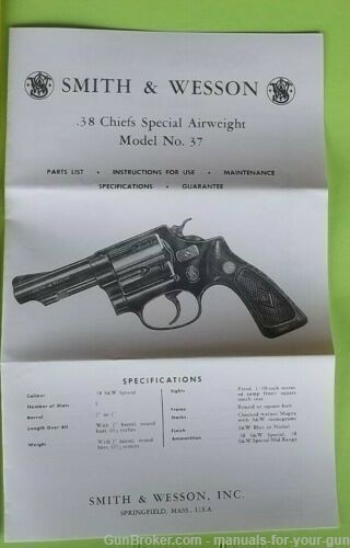 SMITH & WESSON .38 CHIEFS SPECIAL AIRWEIGHT MODEL NO. 37 MANUAL (601)-img-0
