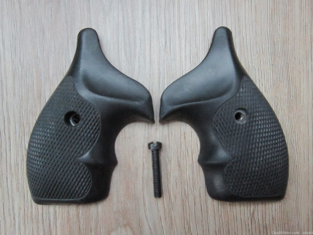 S&W J Frame Grip Uncle Mikes Rubber Boot Butler Creek Spegel Smith Wesson V-img-2